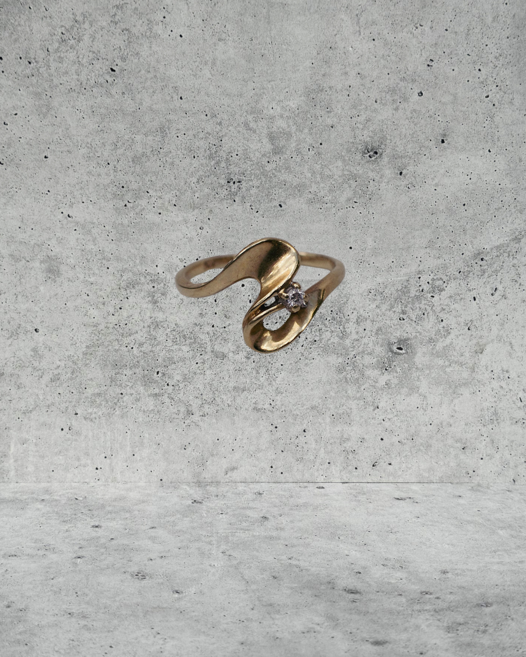 Diamond Swirl Ring - Size 5