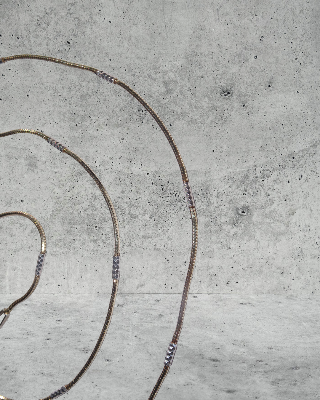 Serpentine & Diamond Cut Necklace